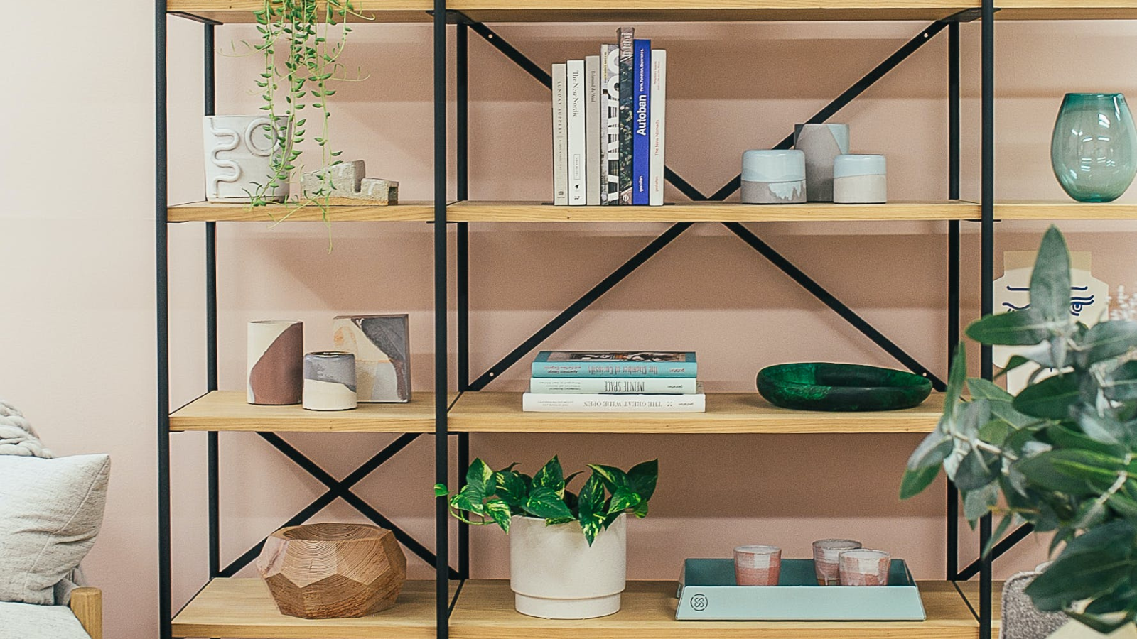 Organizza il tuo spazio con Stile: Scaffali e Librerie per la Casa - Papee Home